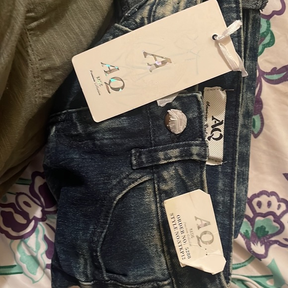 Denim distressed girl jeans - Picture 4 of 4